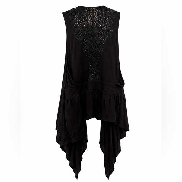Forever 21 Lace & Sequin-Back Vest - Picture 2 of 7